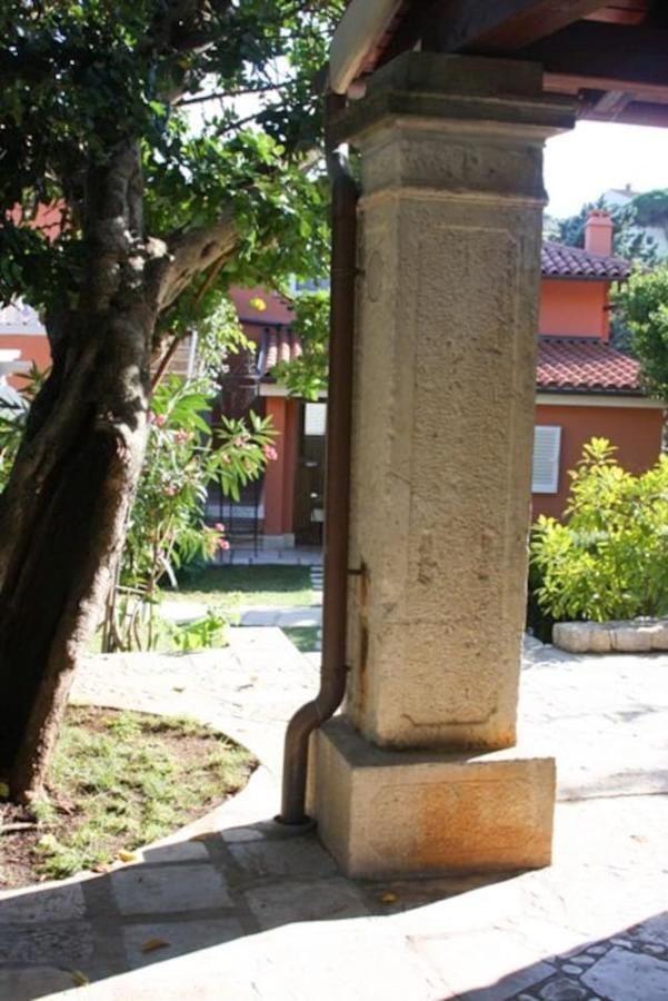 말리로시니 Stone House Retreat 빌라 외부 사진
